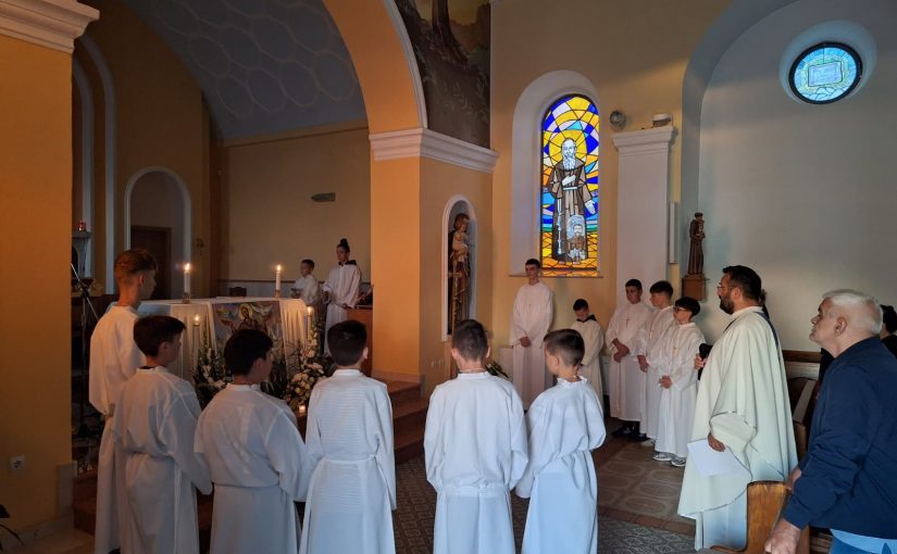 OBRED PREMINUĆA SVETOG FRANJE U ŽUPI SEONICA